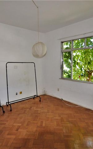 Casa à venda com 276m², 5 quartos e 2 vagasQuarto 2