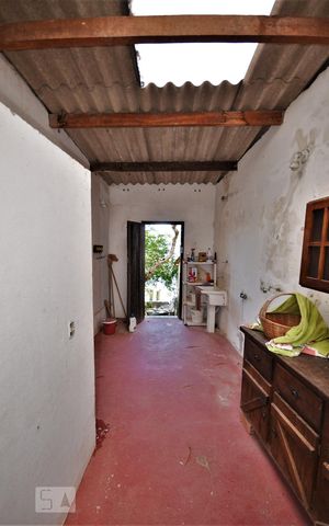 Casa à venda com 276m², 5 quartos e 2 vagasÁrea de Serviço