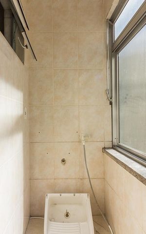 Apartamento à venda com 65m², 2 quartos e 1 vagaCozinha e Área de Serviço