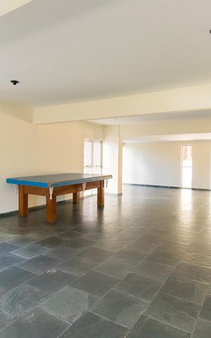 Apartamento para alugar com 65m², 2 quartos e 1 vagaÁrea comum - Salão de festas