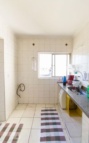 Apartamento para alugar com 65m², 2 quartos e 1 vagaCozinha 