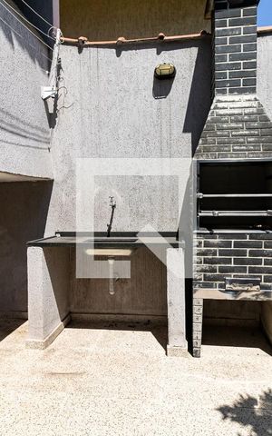 Casa à venda com 128m², 3 quartos e 2 vagas Casa à venda com 128m², 3 quartos e 2 vagasÁrea Gourmet
