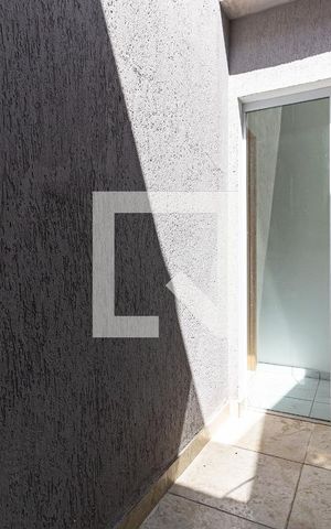 Casa à venda com 128m², 3 quartos e 2 vagas Casa à venda com 128m², 3 quartos e 2 vagasJardim de Inverno