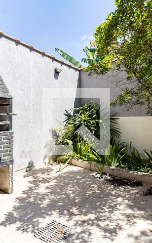 Casa à venda com 128m², 3 quartos e 2 vagas Casa à venda com 128m², 3 quartos e 2 vagasÁrea Gourmet