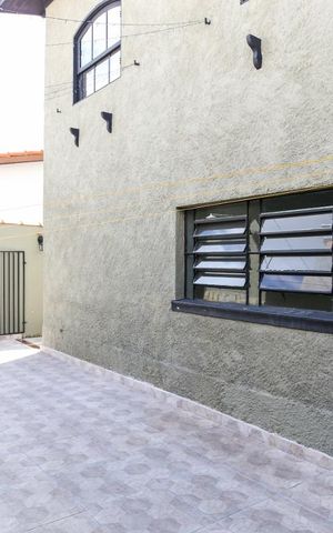 Casa para alugar com 256m², 3 quartos e 6 vagasLavanderia