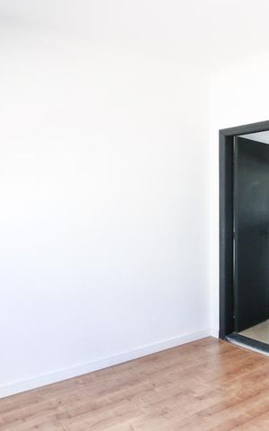 Casa para alugar com 256m², 3 quartos e 6 vagasSuíte