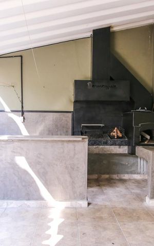 Casa para alugar com 256m², 3 quartos e 6 vagasChurrasqueira
