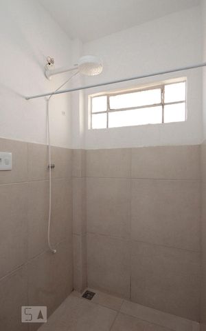 Studio para alugar com 40m², 1 quarto e sem vagaBanheiro