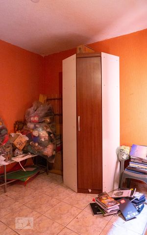 Casa à venda com 300m², 3 quartos e 1 vaga Casa à venda com 300m², 3 quartos e 1 vagaQuarto Externo