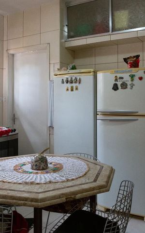 Casa à venda com 300m², 3 quartos e 1 vaga Casa à venda com 300m², 3 quartos e 1 vagaCozinha