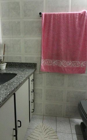 Casa à venda com 270m², 6 quartos e 3 vagasBanheiro 3