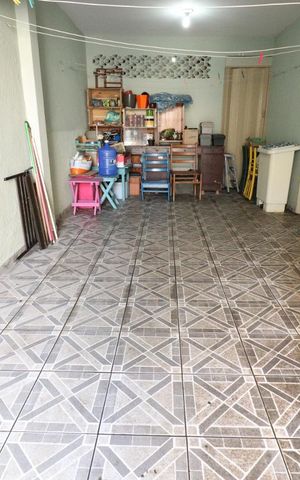 Casa à venda com 270m², 6 quartos e 3 vagasÁrea Externa