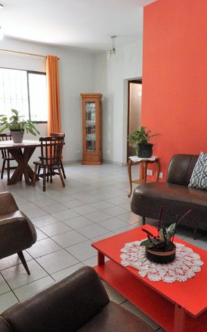 Casa à venda com 270m², 6 quartos e 3 vagasSala 1