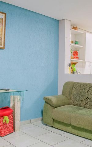 Casa à venda com 90m², 2 quartos e 1 vagaSala