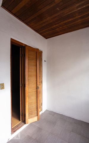 Casa à venda com 360m², 4 quartos e 1 vagaVaranda