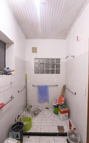 Casa à venda com 360m², 4 quartos e 1 vagaBanheiro