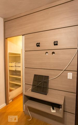 Casa à venda com 360m², 4 quartos e 1 vagaDetalhe