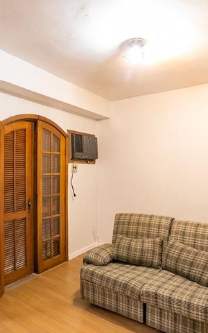 Casa à venda com 360m², 4 quartos e 1 vagaQuarto