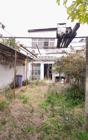 Casa à venda com 360m², 4 quartos e 1 vagaPátio