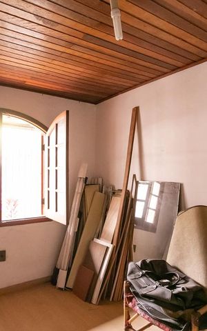 Casa à venda com 360m², 4 quartos e 1 vagaQuarto dos fundos