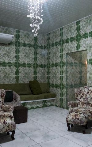 Casa à venda com 340m², 3 quartos e 2 vagasSala