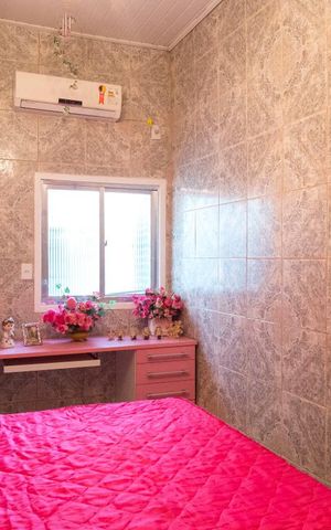 Casa à venda com 340m², 3 quartos e 2 vagasSuíte 2