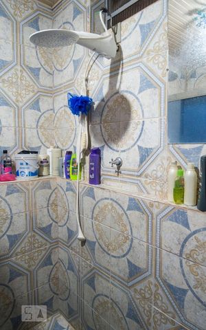 Casa à venda com 340m², 3 quartos e 2 vagasBanheiro da Suíte 3