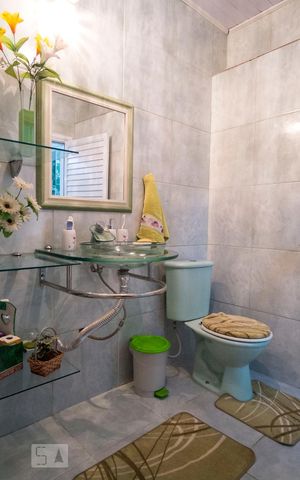 Casa à venda com 340m², 3 quartos e 2 vagasBanheiro Social