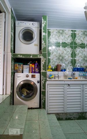 Casa à venda com 340m², 3 quartos e 2 vagasCozinha