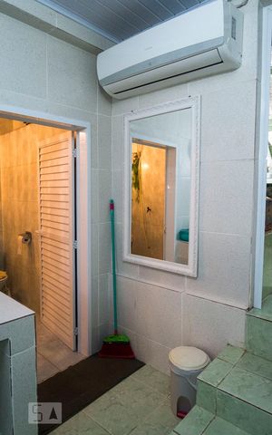 Casa à venda com 340m², 3 quartos e 2 vagasCozinha