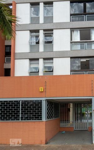 Apartamento para alugar com 86m², 3 quartos e sem vaga Apartamento para alugar com 86m², 3 quartos e sem vagaFachada portaria