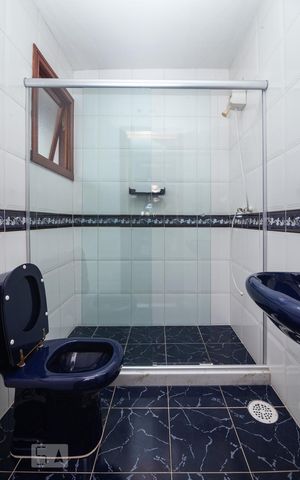 Casa de condomínio à venda com 183m², 3 quartos e 2 vagas Casa de condomínio à venda com 183m², 3 quartos e 2 vagasBanheiro