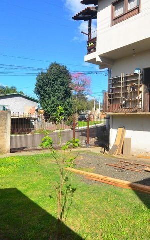 Casa à venda com 100m², 3 quartos e 2 vagasPátio