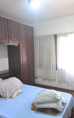Casa à venda com 100m², 3 quartos e 2 vagasQuarto 2