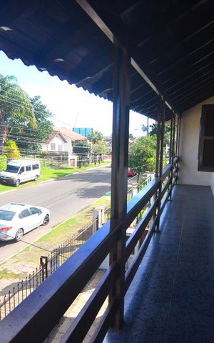 Casa à venda com 100m², 3 quartos e 2 vagasSacada