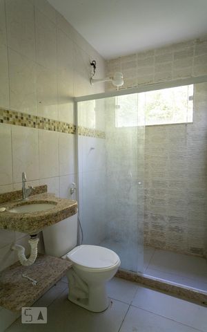 Casa à venda com 100m², 2 quartos e sem vaga Casa à venda com 100m², 2 quartos e sem vagaBanheiro Suites