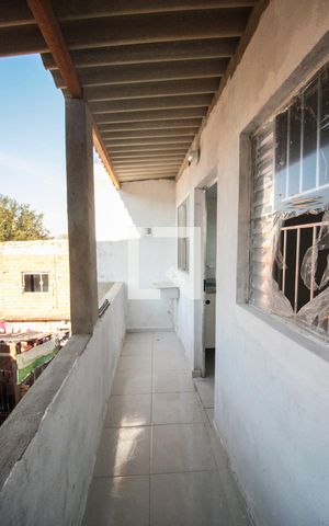 Casa para alugar com 50m², 1 quarto e sem vaga Casa para alugar com 50m², 1 quarto e sem vagaCorredor