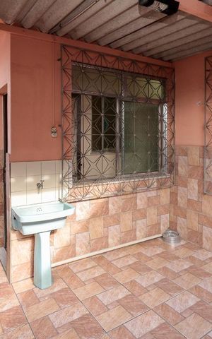 Casa à venda com 108m², 3 quartos e sem vaga Casa à venda com 108m², 3 quartos e sem vagaHall de Acesso terraço - Área de serviço
