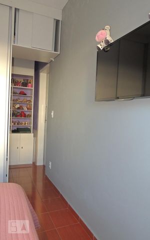 Apartamento à venda com 82m², 2 quartos e 1 vagaQuarto 2