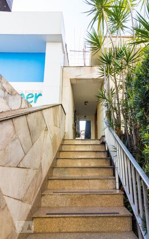 Casa à venda com 270m², 3 quartos e 4 vagasEntrada