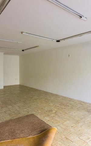 Casa à venda com 270m², 3 quartos e 4 vagasGaragem