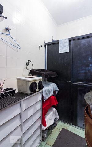 Casa à venda com 270m², 3 quartos e 4 vagasBanheiro Suite