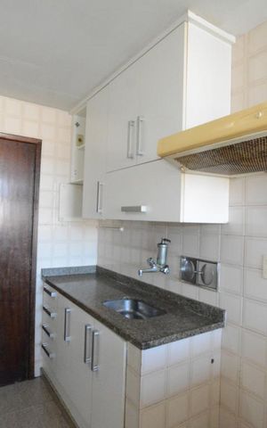 Apartamento para alugar com 69m², 2 quartos e 1 vagaCozinha