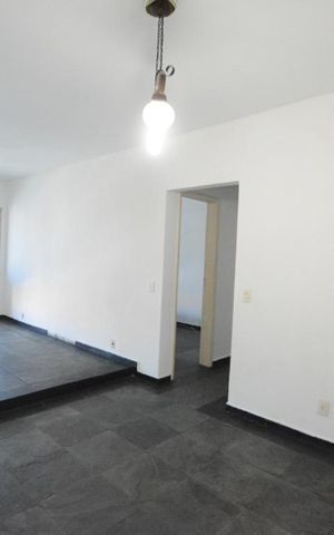 Apartamento para alugar com 69m², 2 quartos e 1 vagaSala