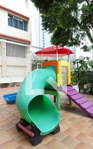 Apartamento à venda com 95m², 3 quartos e sem vagaÁrea comum - Playground