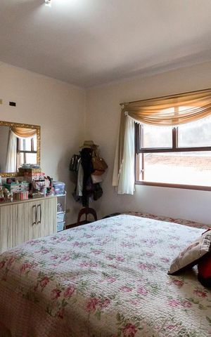 Casa à venda com 431m², 4 quartos e 5 vagasQuarto 4 suíte