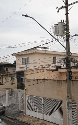 Casa à venda com 101m², 2 quartos e 2 vagasVista