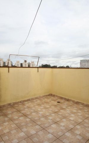 Casa à venda com 101m², 2 quartos e 2 vagasVaranda Fundos