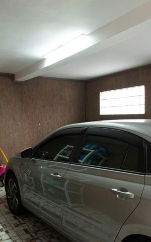 Casa à venda com 216m², 3 quartos e 3 vagas Casa à venda com 216m², 3 quartos e 3 vagasGaragem