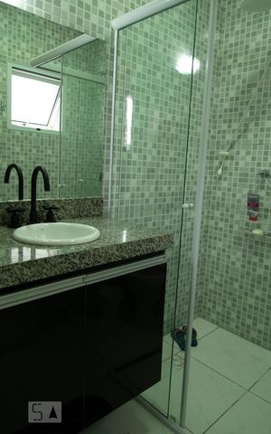 Casa à venda com 216m², 3 quartos e 3 vagas Casa à venda com 216m², 3 quartos e 3 vagasBanheiro da Suíte 3